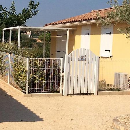 Aux Couleurs D'Ardeche Apartamento Vallon-Pont-dʼArc Exterior foto