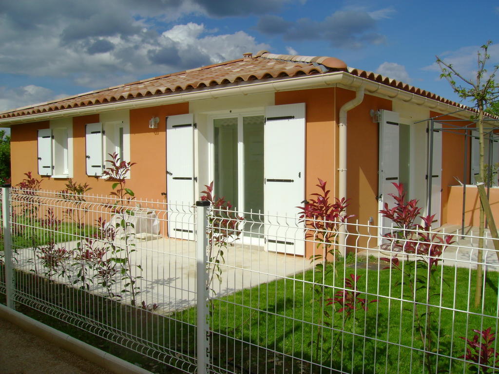 Aux Couleurs D'Ardeche Apartamento Vallon-Pont-dʼArc Habitación foto